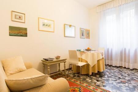 Casa Emimi Apartment Venesia Bagian luar foto
